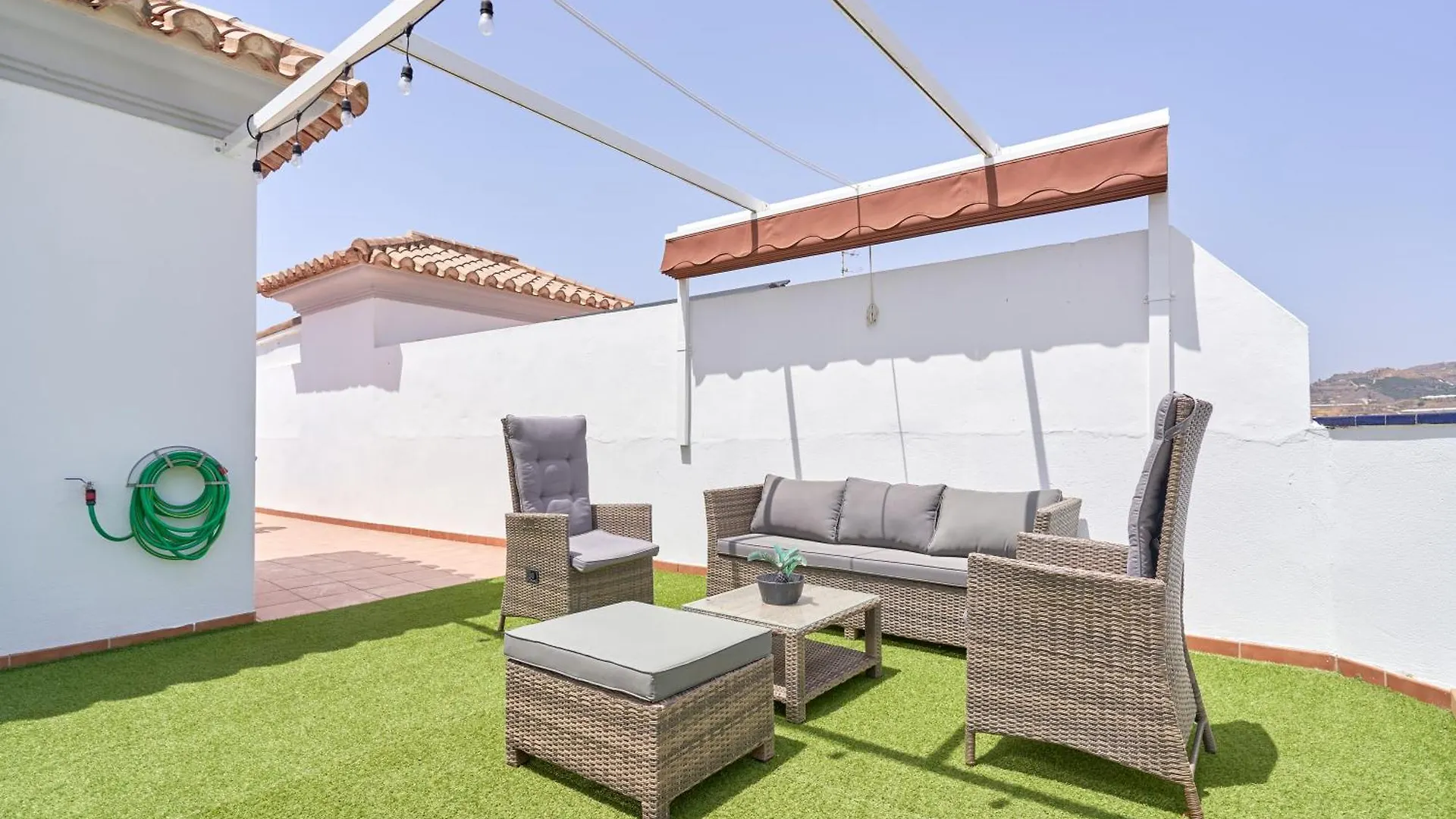 Beach Penthouse Mountain Views A110 Torrox